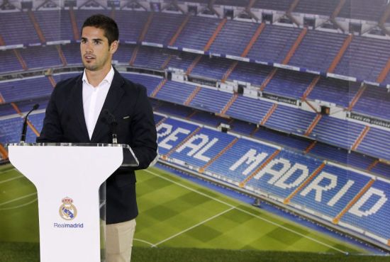 趣味民间游戏，萌娃乐享童趣——寻乌县新东幼儿园开展“老鹰抓小鸡”户外游戏活动