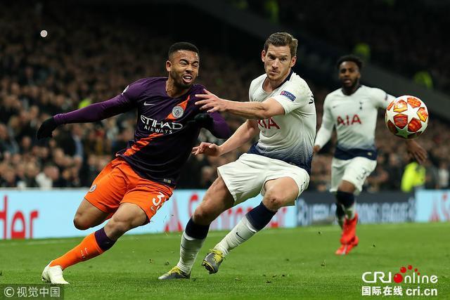 31分生涯新高！活塞恶汉斯图尔特打疯了，率队末节一波流带走公牛