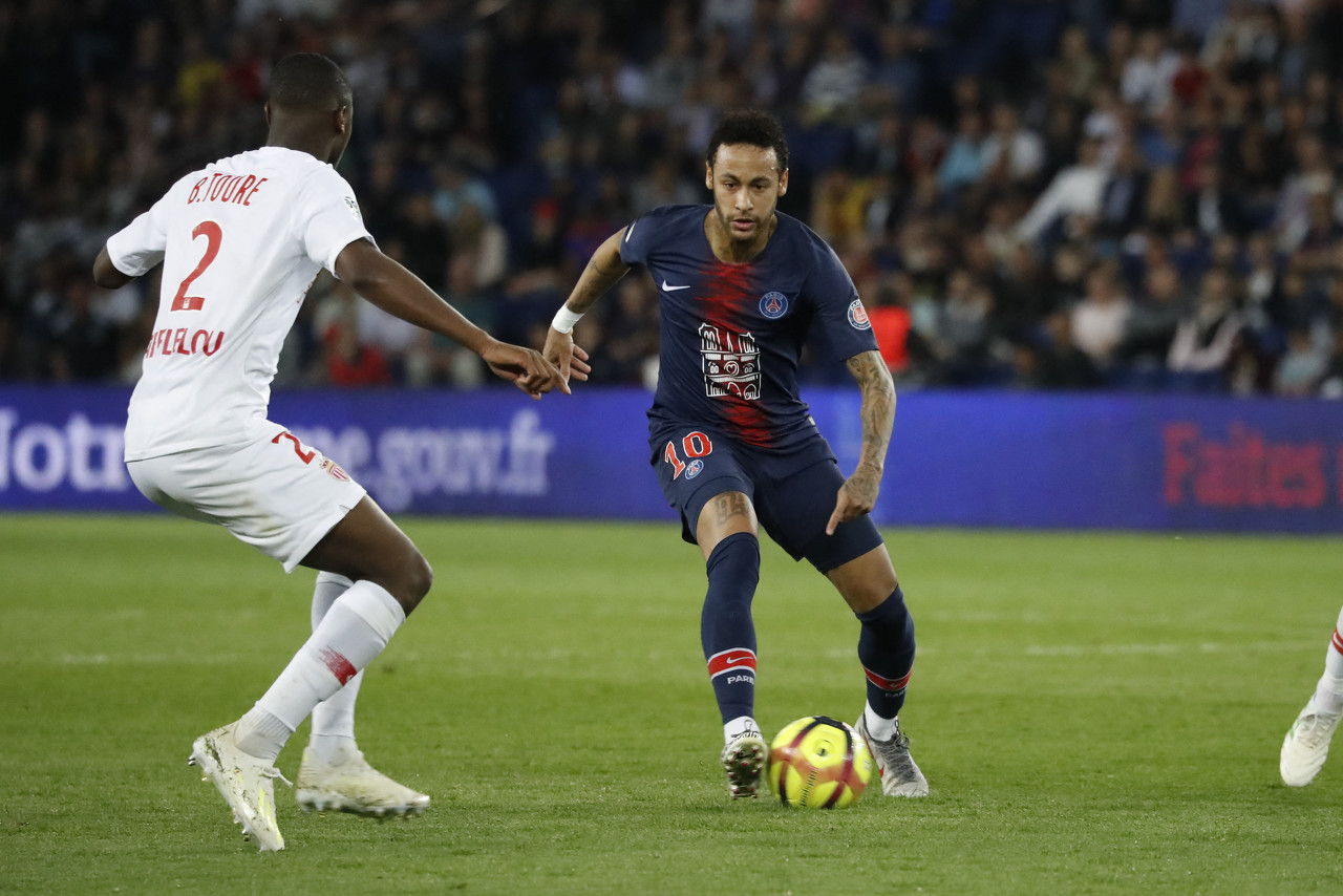 赢下第三节 赢下德比战