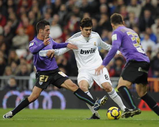 20分大败！张庆鹏还不下课？除了外援没人帮忙，丁伟笑而不语